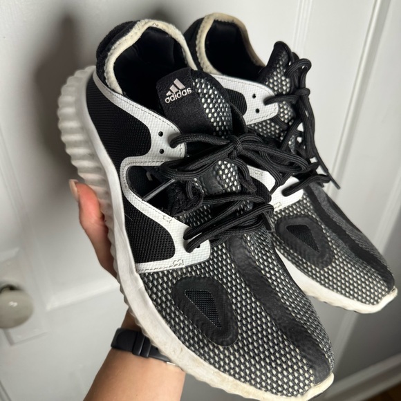 Adidas Run Lux Clima in Core Black Athletic Sneakers Size 9 - Picture 2 of 11